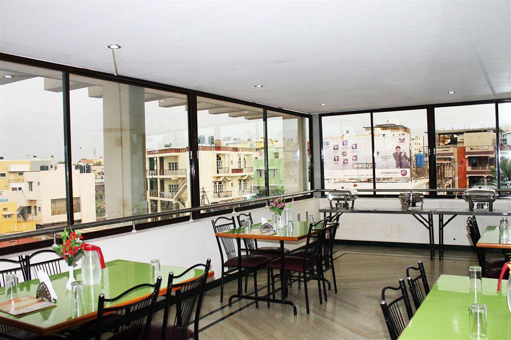 Oyo 1900 Hotel Olive Residency Mysore Buitenkant foto