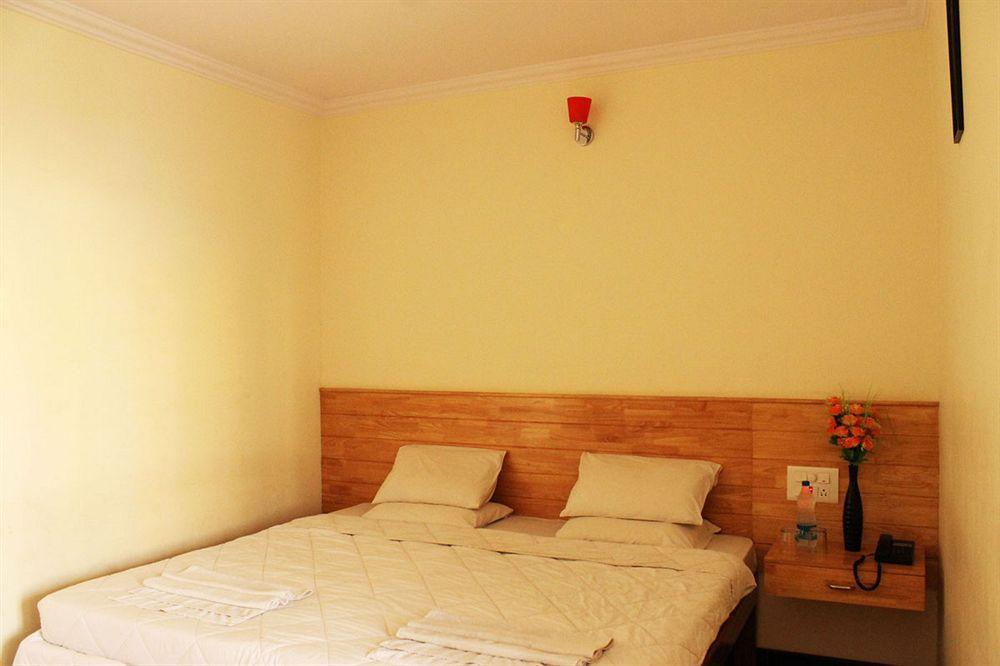 Oyo 1900 Hotel Olive Residency Mysore Buitenkant foto