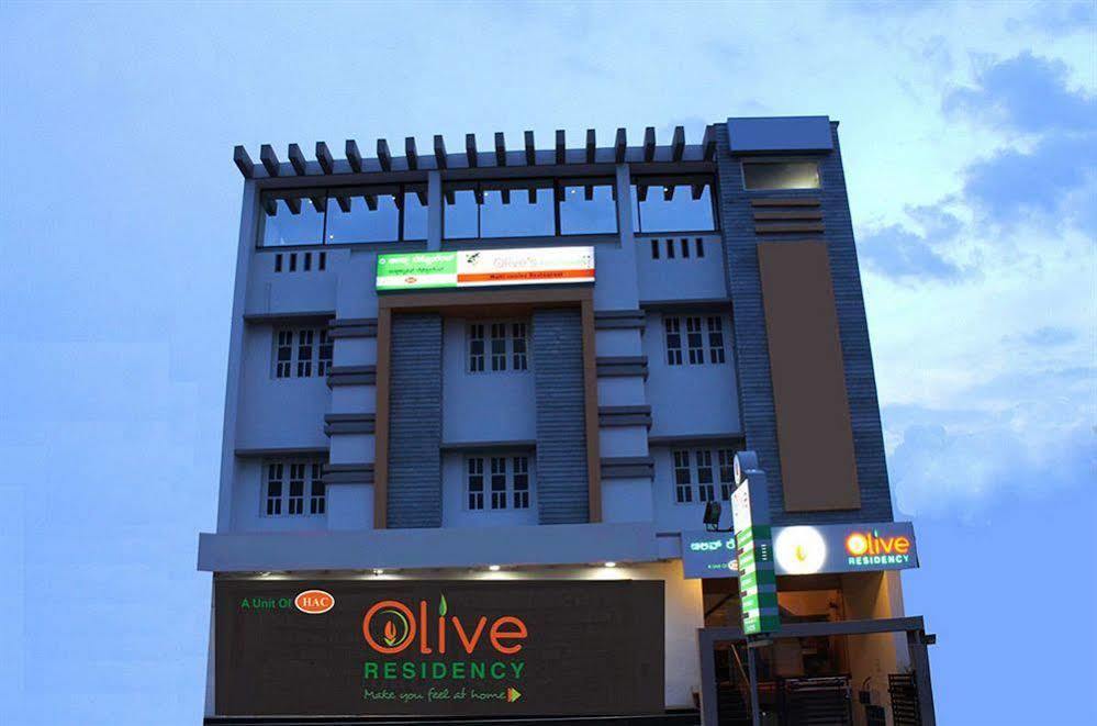 Oyo 1900 Hotel Olive Residency Mysore Buitenkant foto